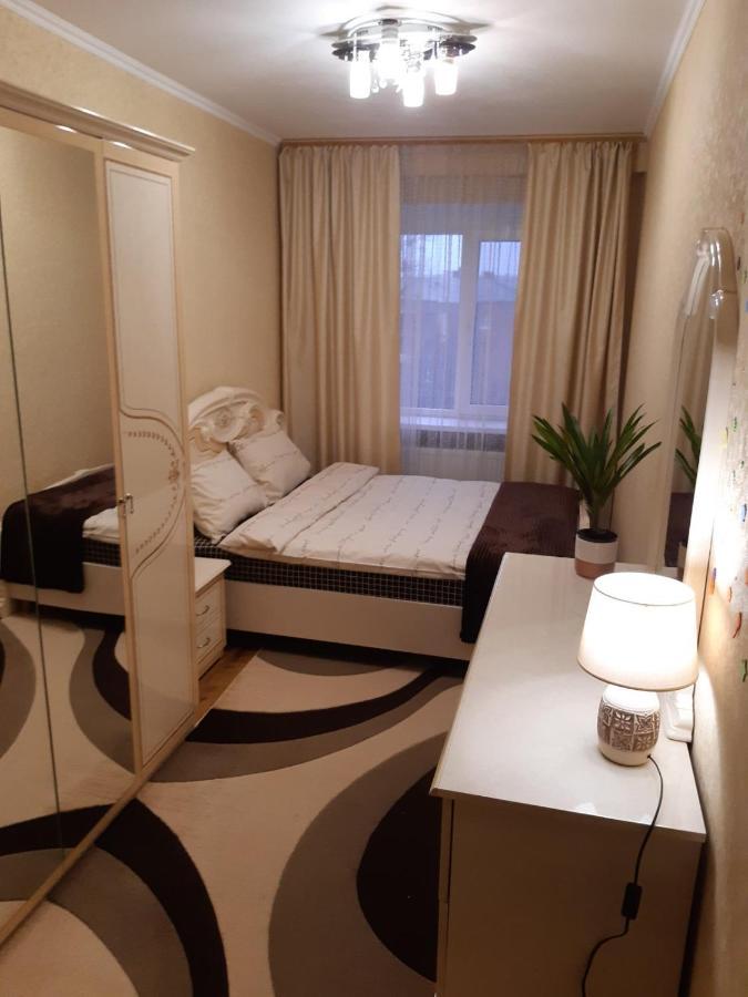 Двокімнатна Apartman Sepetyivka Kültér fotó